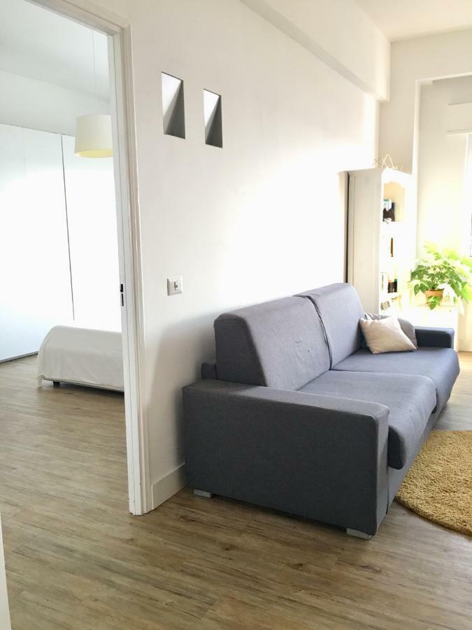 Casa Al Mare Apartment ลิโด ดิ ออสเตีย ภายนอก รูปภาพ