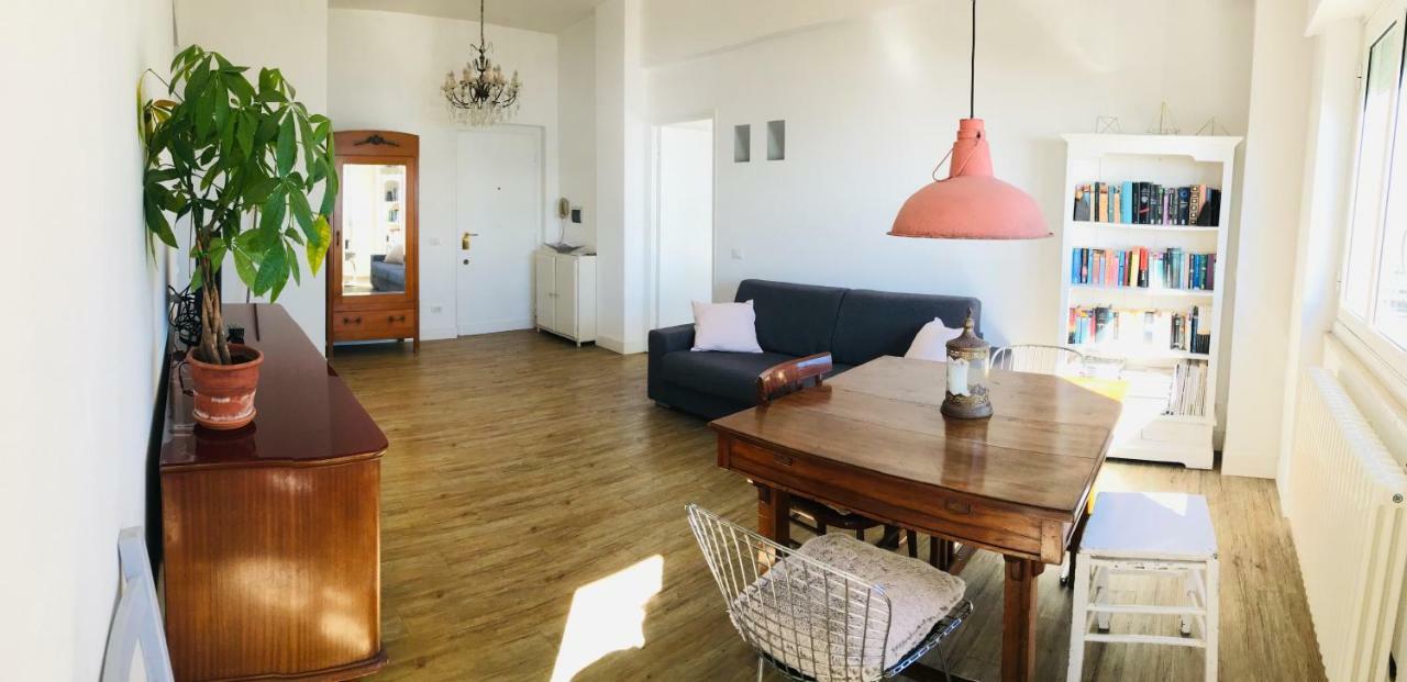 Casa Al Mare Apartment ลิโด ดิ ออสเตีย ภายนอก รูปภาพ